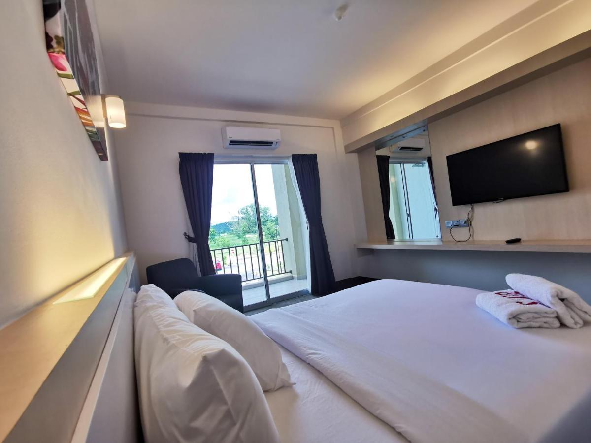 Serdang Lake View Resort Sungai Kechil Экстерьер фото